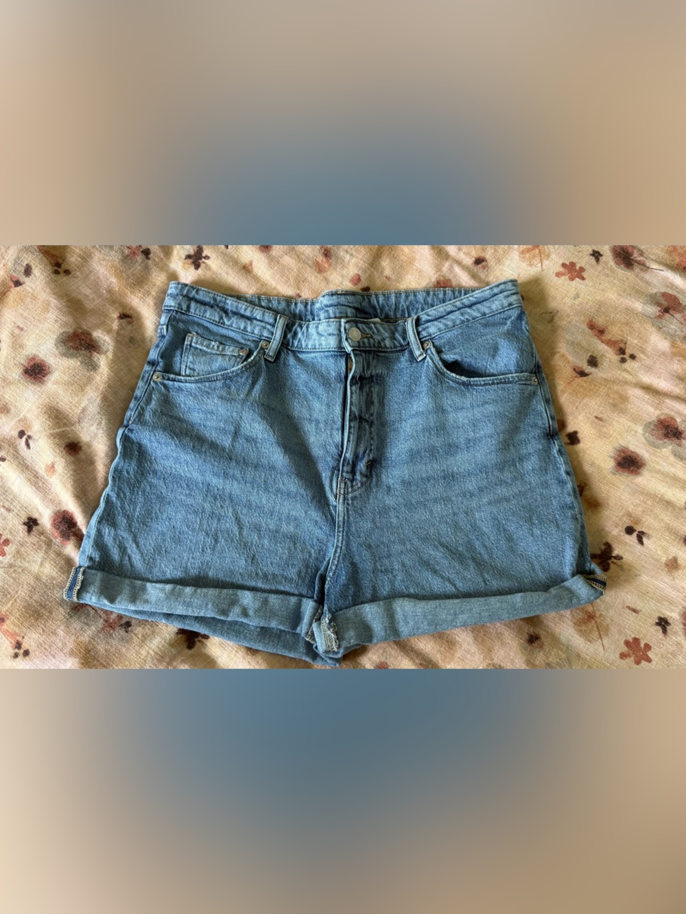 H&M Mom Short